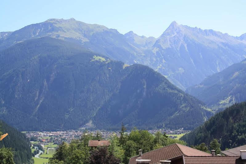 Hotel Neuwirt Finkenberg Exteriör bild